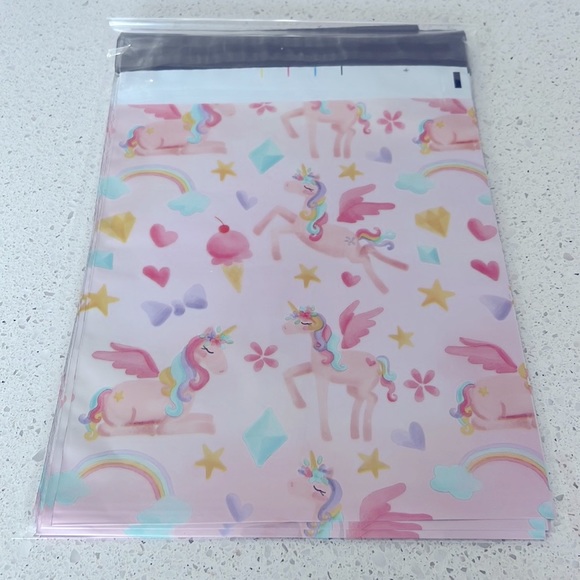CLEARANCE 25 pcs Unicorns Poly Mailers 10"x13" inches - Picture 4 of 4
